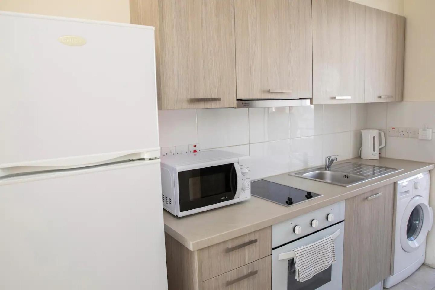 Harbour Lights Studio Apartments Pafos Zewnętrze zdjęcie